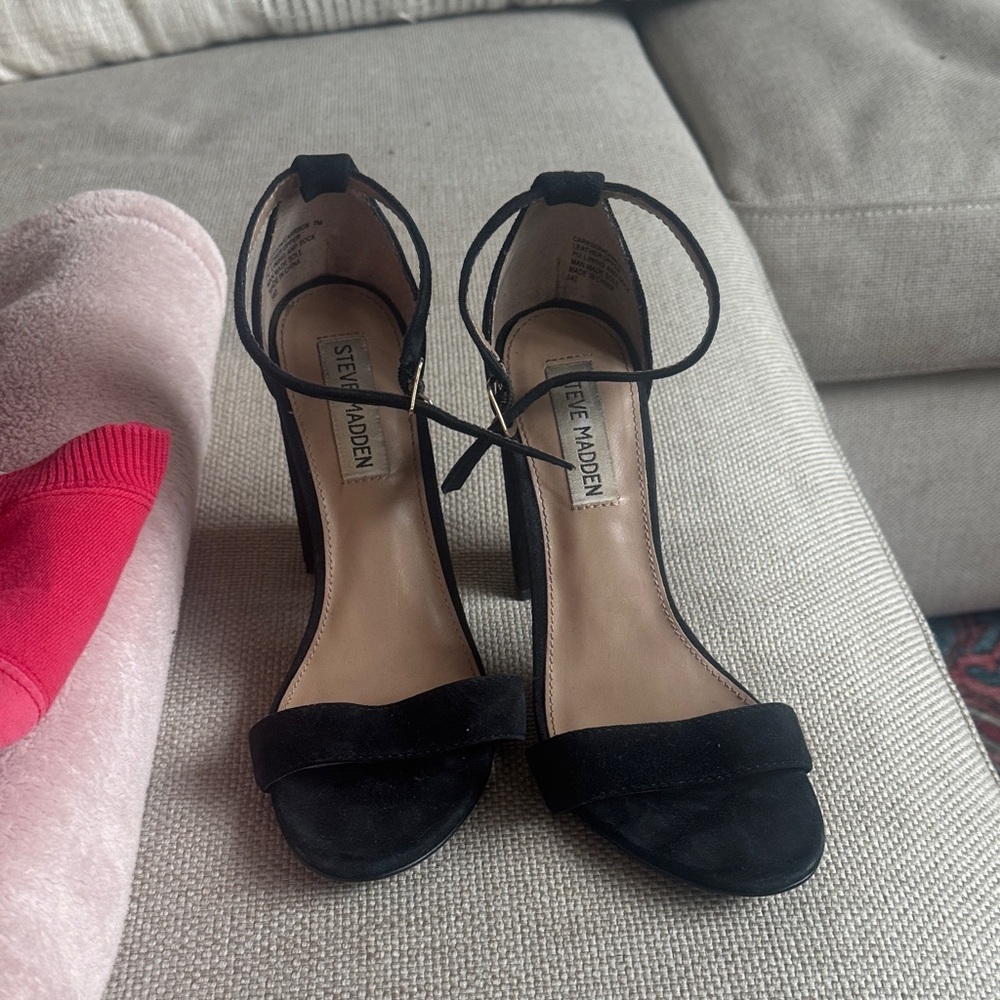 Steve Madden Elegant Black Heels
